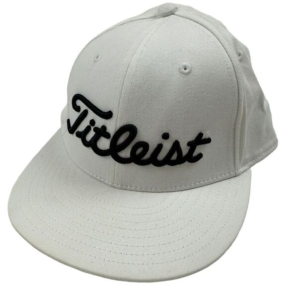 Titleist Stretch Tech White Black Logo Wording Fitted Hat Cap Size S/M - Picture 1 of 10